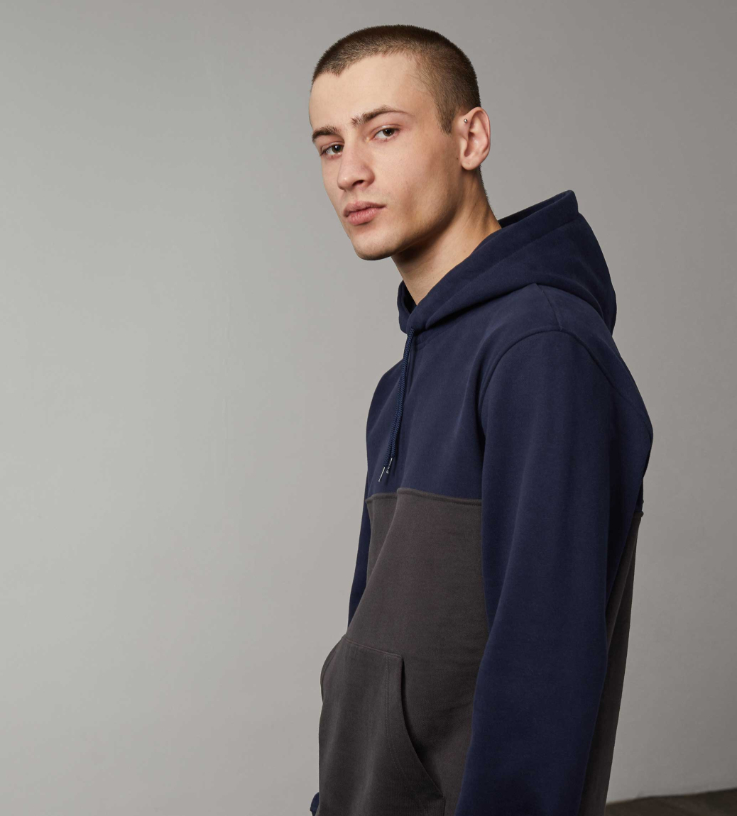 CONTRAST PANEL HOODIE - 2